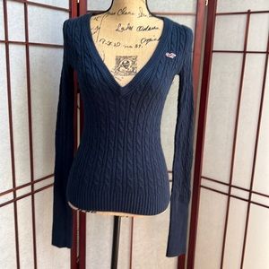 Hollister sweater